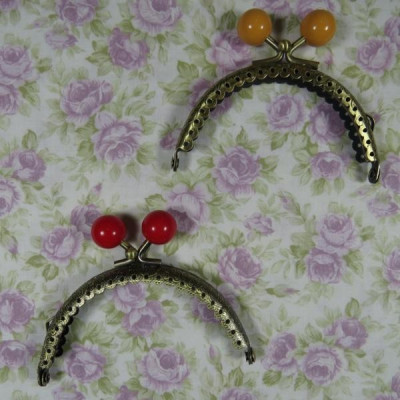 Fecho Metálico Bolas